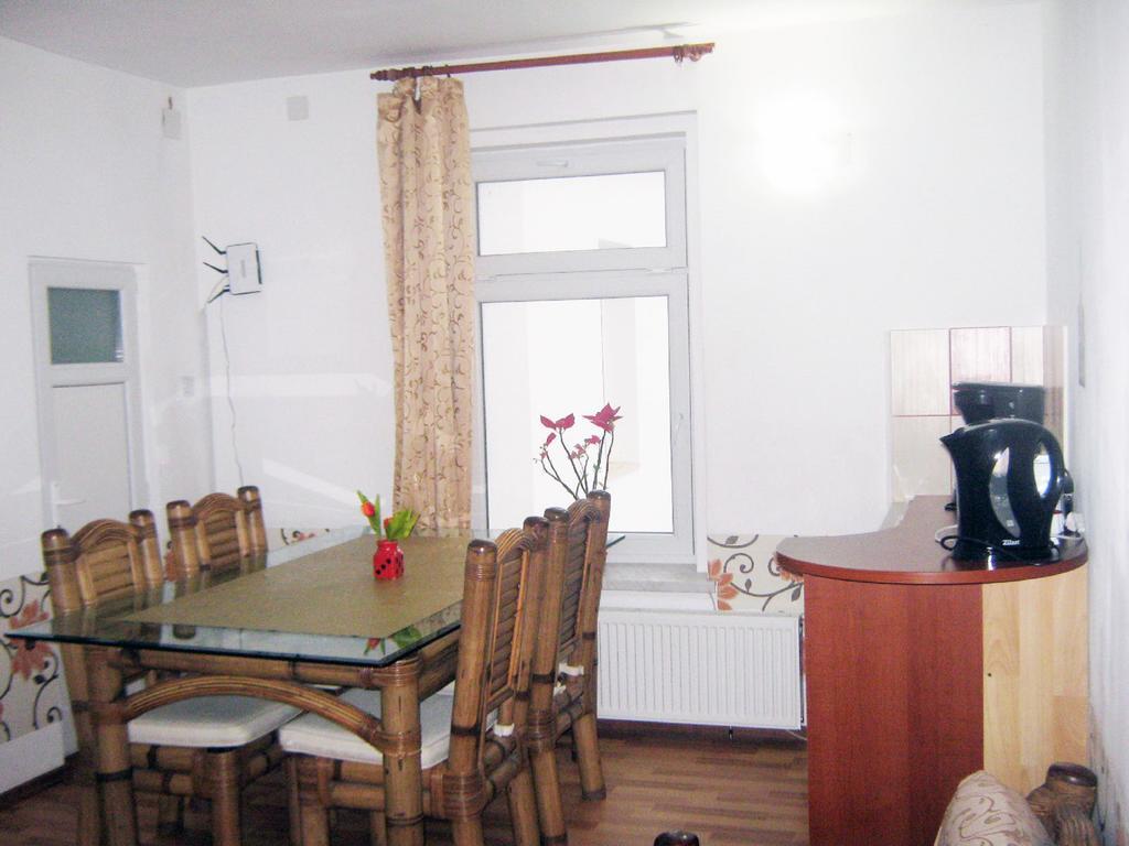 Apartamento Casa Piata Sfatului Braşov Exterior foto