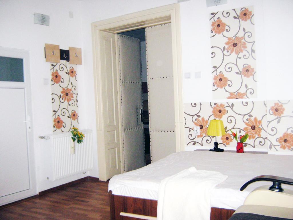 Apartamento Casa Piata Sfatului Braşov Exterior foto